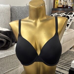 Victoria's Secret Classic Black Bra